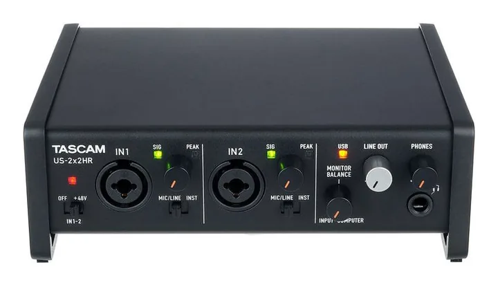 Tascam US-2x2HR, de behuizing van opzij