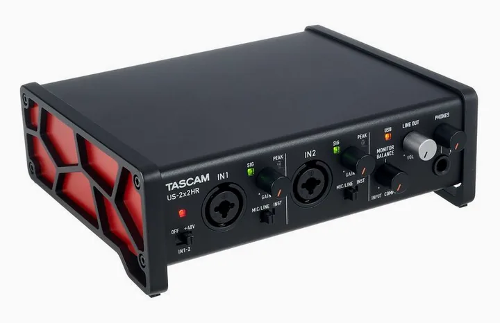 Tascam US-2x2HR, de behuizing van opzij