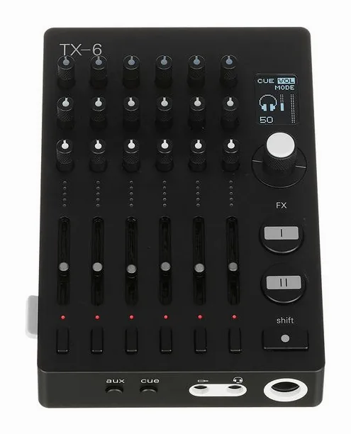 Teenage Engineering TX-6 Black, de ingangen aan de voorzijde