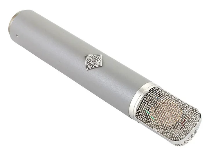 Telefunken C-12, de bevestiging en de houder