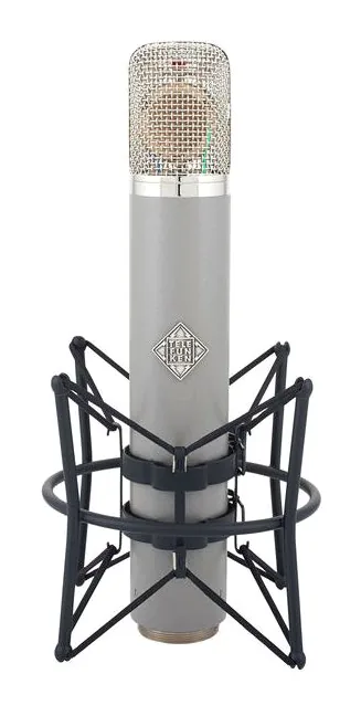 Telefunken C-12, de bevestiging en de houder