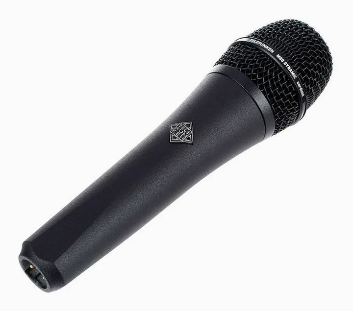 Telefunken M80 Black, het logo en de afwerking