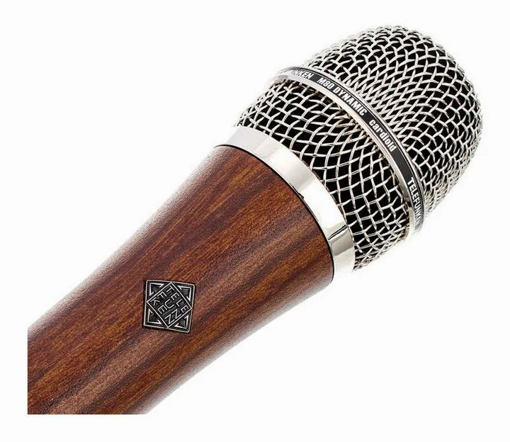 Telefunken M80 Cherry, de microfoonkorf van dichtbij
