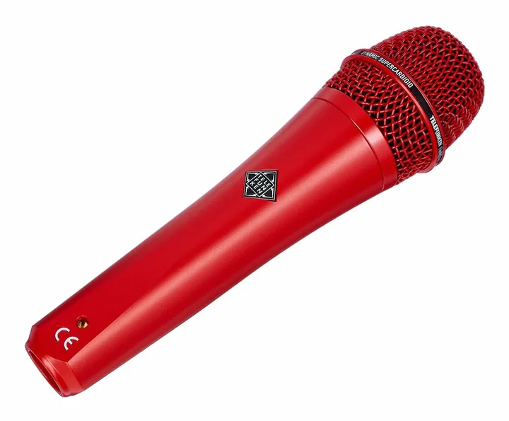 Telefunken M80 Red, het logo en de afwerking