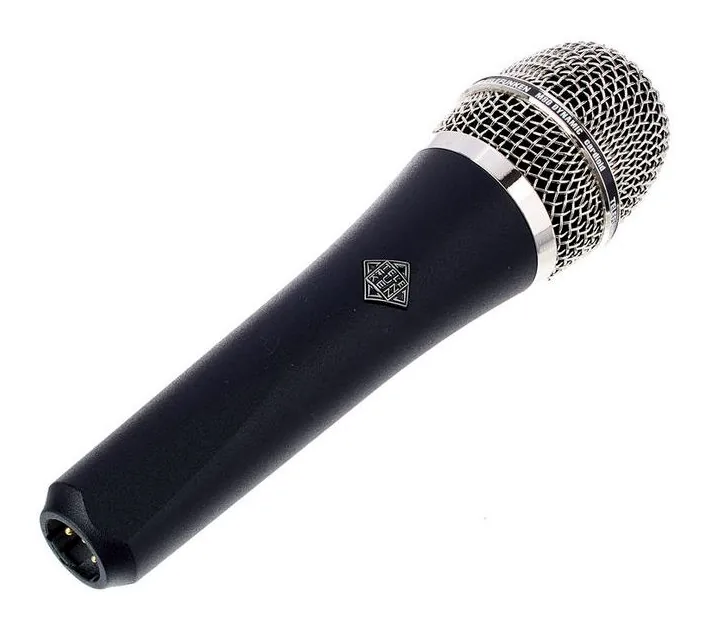 Telefunken M80 Standard, de bevestiging en de houder