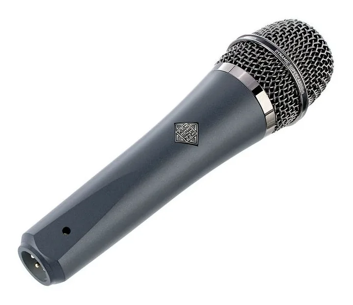 Telefunken M81 Universal Dynamic, het frontale grillewerk