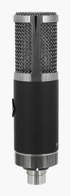 Telefunken TF17 FET, de XLR-aansluiting onderaan
