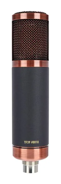 Telefunken TF29, de XLR-aansluiting onderaan