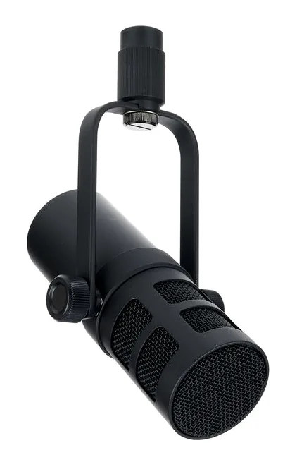 the t.bone MB 7 Beta Swivel Arm Bundle, het frontale grillewerk