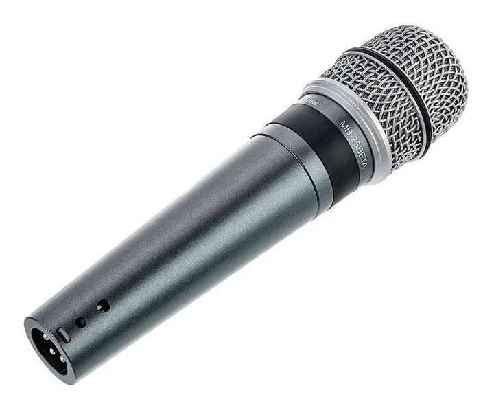 the t.bone MB75 Beta Bundle, het frontale grillewerk