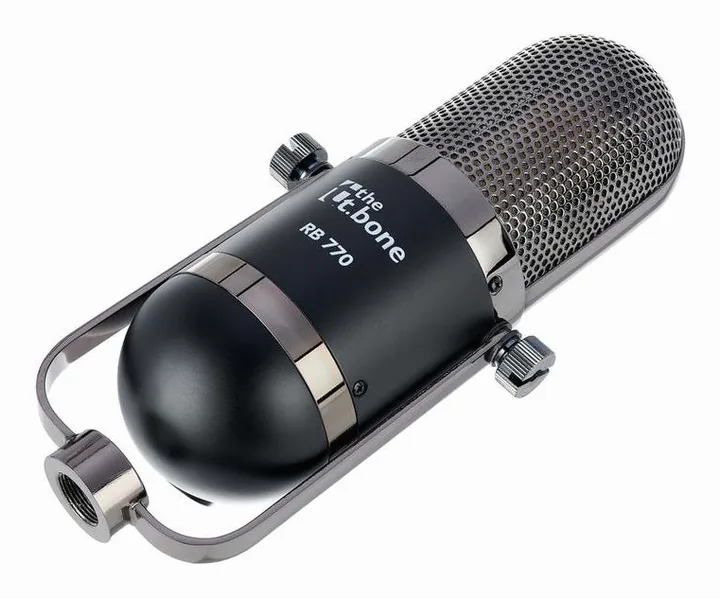 the t.bone RB 770, het logo en de afwerking