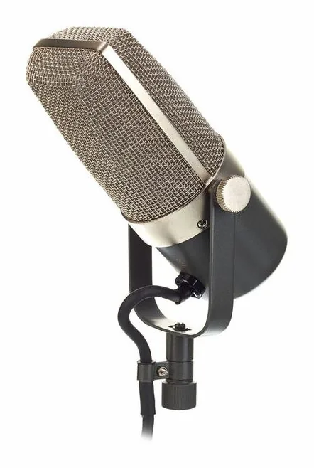 the t.bone RB 500 Bundle, de bevestiging en de houder