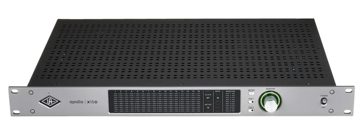 Universal Audio Apollo x16D Gen2 Complete, de bovenkant van het apparaat