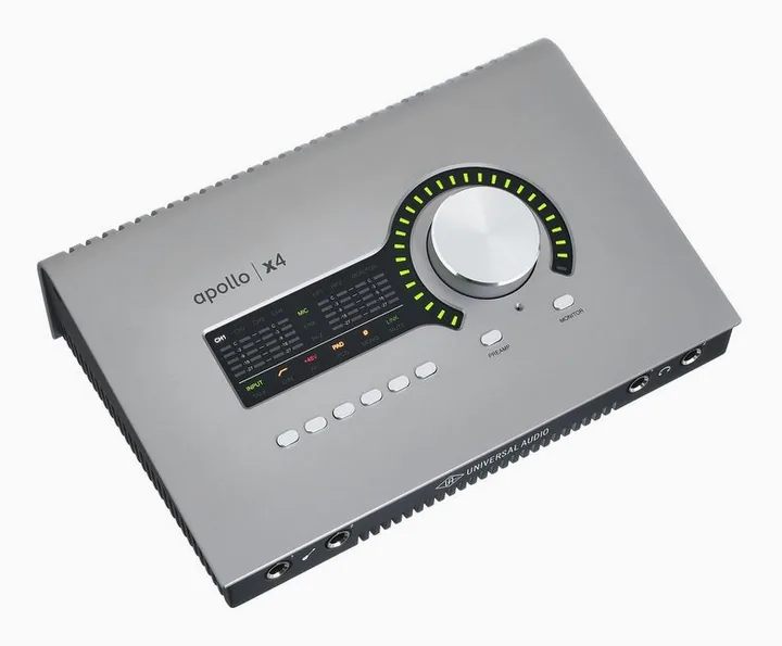 Universal Audio Apollo X4 Gen2 AC Pro, het volumeknopje en de LED-meters