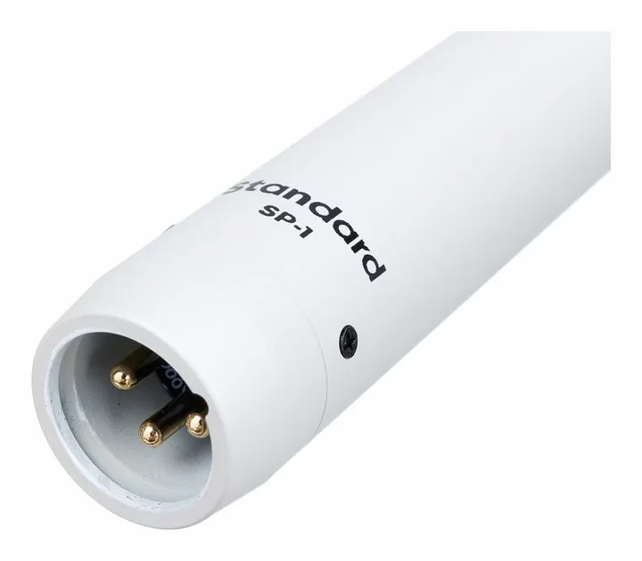 Universal Audio SP-1, de XLR-aansluiting onderaan
