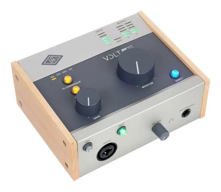 Universal Audio Volt 176 USB Recording Studio, het voorpaneel met de draaiknoppen