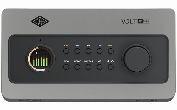 Universal Audio Volt 4P Max, de aansluitingen aan de achterkant