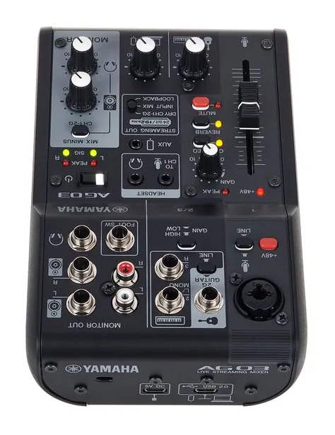 Yamaha AG03 MK2 BK, het voorpaneel met de draaiknoppen