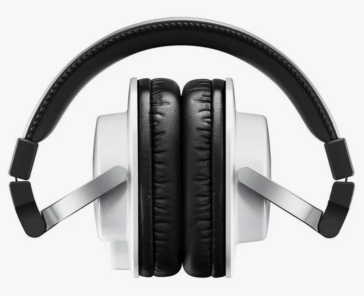 Yamaha HPH-MT5W, de oorkussens van dichtbij