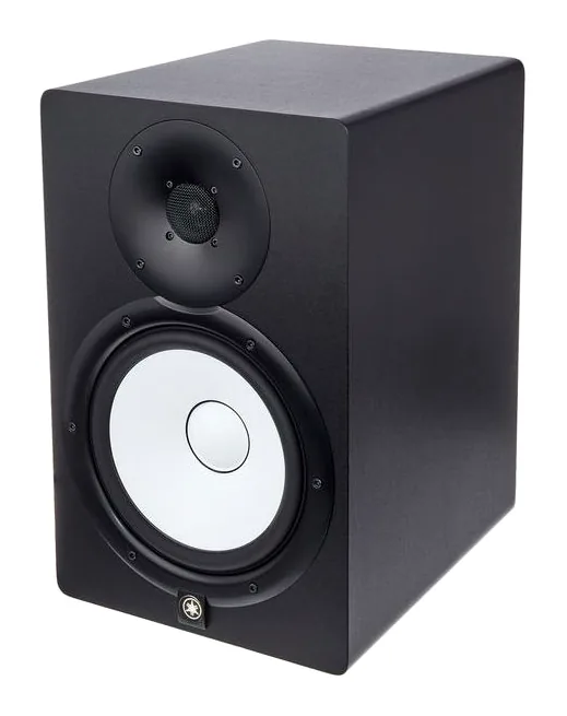 Yamaha HS 8 MP, het logo en de afwerking