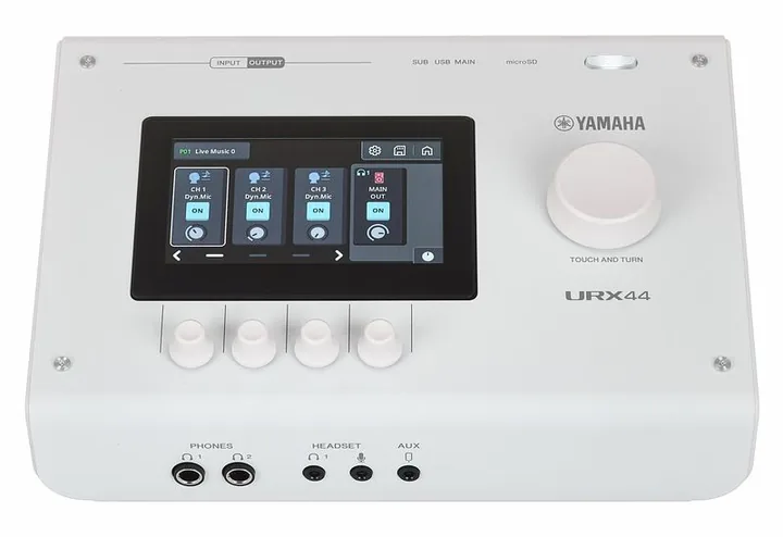 Yamaha URX44 WH, het volumeknopje en de LED-meters