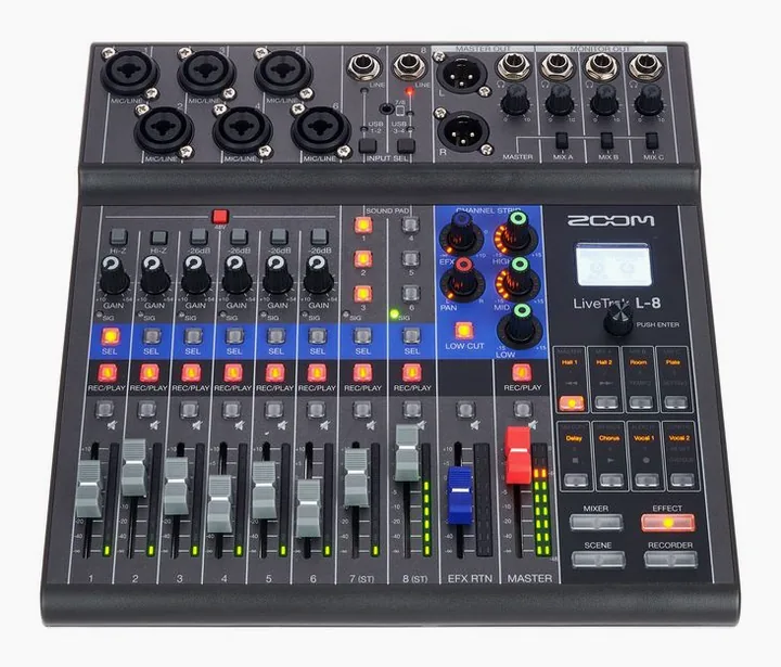 Zoom LiveTrak L-8 Case Bundle, het voorpaneel met de draaiknoppen
